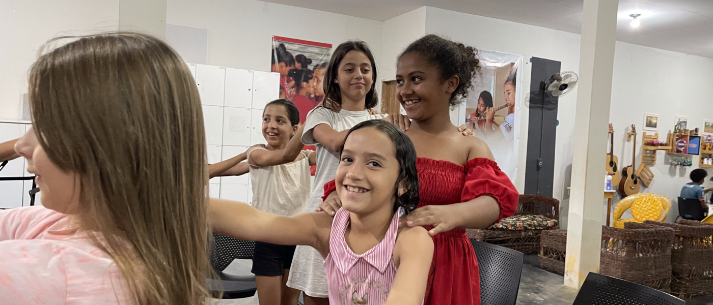 Aula de canto coral.